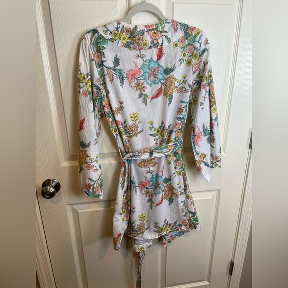 Plum Pretty Sugar Beckoning Creatures Floral Robe Small - Picture 3 of 12